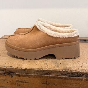 Ugg New Heights Cozy Clog plush lined size 6